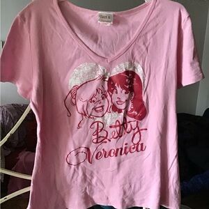Betty & Veronica Pink Short Sleeve Tee, size XL.